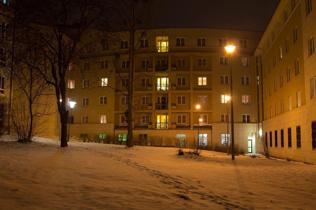 Uni-Hotel Diakotthon Miskolc Exteriör bild